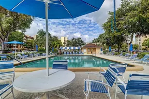 7080 Environ Blvd, Lauderhill, FL 33319 - Photo 41