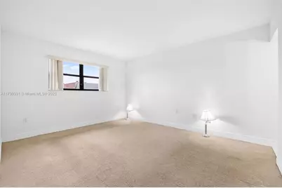 8401 NW 8 St #401, Miami, FL 33126 - Photo 27