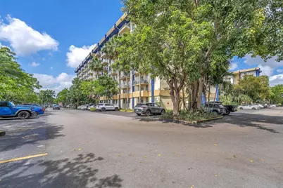801 NW 47th Ave #118W, Miami, FL 33126 - Photo 25