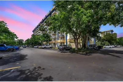 801 NW 47th Ave #118W, Miami, FL 33126 - Photo 1