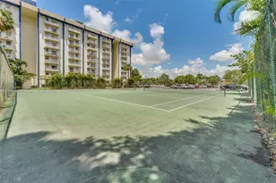 4550 NW 9th St, Miami, FL 33126 - Photo 15