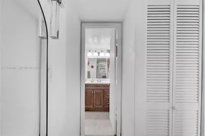 4550 NW 9th St #106E, Miami, FL 33126 - Photo 9