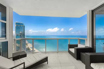 18201 Collins Ave #5206, Sunny Isles Beach, FL 33160 - Photo 25