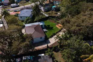 1153 NE 158th St, North Miami Beach, FL 33162 - Photo 15