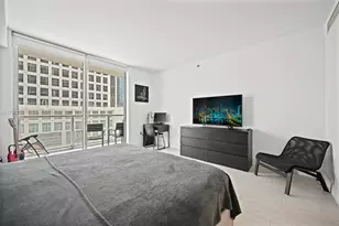 500 Brickell Ave, Miami, FL 33131 - Photo 13