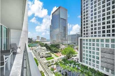 500 Brickell Ave #1208, Miami, FL 33131 - Photo 3