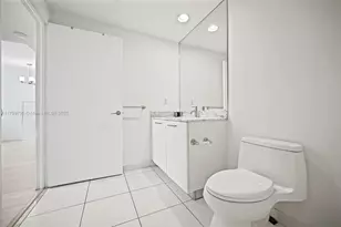 500 Brickell Ave, Miami, FL 33131 - Photo 37