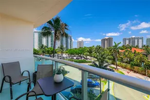 19370 Collins Ave, Sunny Isles Beach, FL 33160 - Photo 31