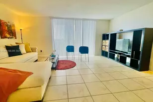 2750 NE 183rd St, Aventura, FL 33160 - Photo 13