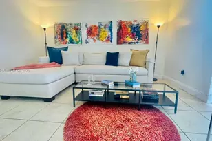 2750 NE 183rd St, Aventura, FL 33160 - Photo 11