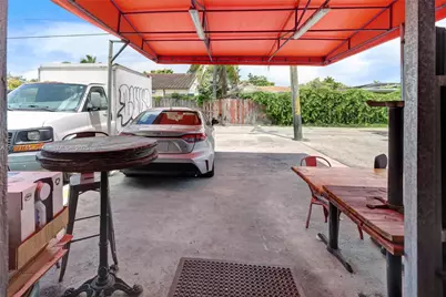 2389 SW 22nd St, Miami, FL 33145 - Photo 33