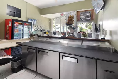 2389 SW 22nd St, Miami, FL 33145 - Photo 21