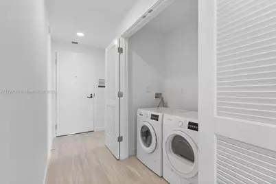 580 72nd Street #1402, Miami Beach, FL 33141 - Photo 15