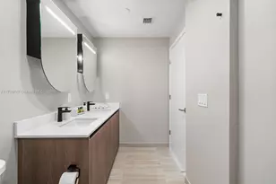 580 72nd St, Miami Beach, FL 33141 - Photo 21