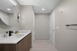 580 72nd St, Miami Beach, FL 33141 - Photo 13