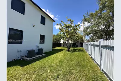 6201 SW 22nd St #2, Miami, FL 33155 - Photo 11