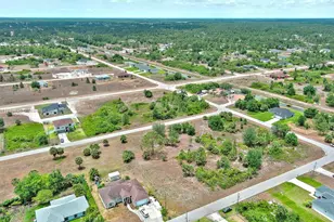 914 S Mercury Ave, Lehigh Acres, FL 33974 - Photo 15