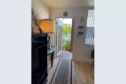 9021 Sunrise Lakes Blvd #115, Sunrise, FL 33322 - Photo 19