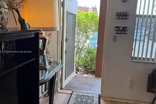 9021 Sunrise Lakes Blvd, Sunrise, FL 33322 - Photo 19