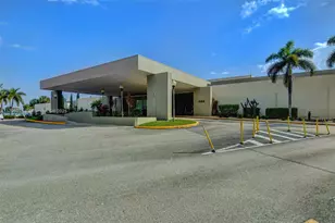 2405 Antigua Cir, Coconut Creek, FL 33066 - Photo 53