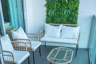 2681 N Flamingo Rd, Sunrise, FL 33323 - Photo 7