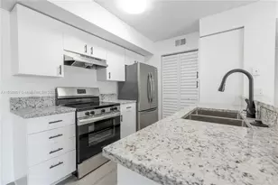 2094 Arbour Walk, Naples, FL 34109 - Photo 11