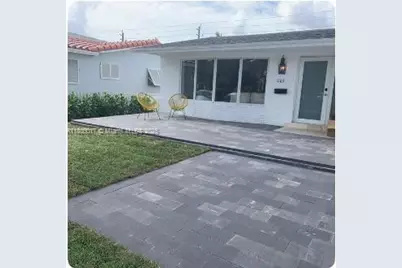 1103 Washington St, Hollywood, FL 33019 - Photo 1