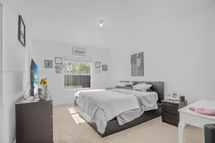 550 NE 4th Ave, Florida City, FL 33034 - Photo 9