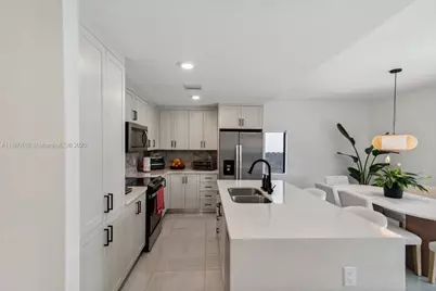 1396 NW 3rd St, Florida City, FL 33034 - Photo 15