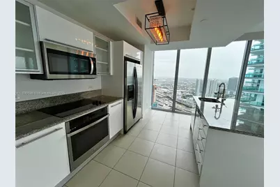 888 Biscayne Blvd #4012, Miami, FL 33132 - Photo 7