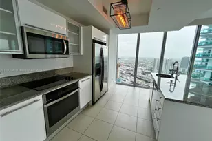 888 Biscayne Blvd, Miami, FL 33132 - Photo 7