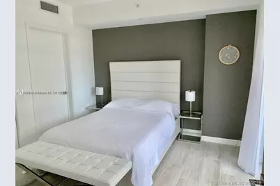 55 SW 9th St #2003, Miami, FL 33130 - Photo 5
