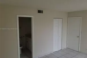 8560 N Sherman Cir, Miramar, FL 33025 - Photo 9