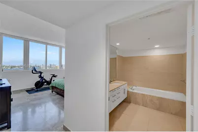 7929 West Dr #PH1601, North Bay Village, FL 33141 - Photo 25