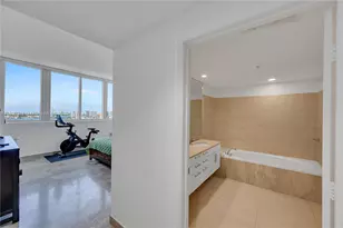 7929 West Dr, North Bay Village, FL 33141 - Photo 23