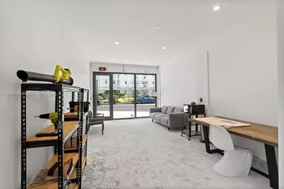 216 NW 11th St, Miami, FL 33136 - Photo 7