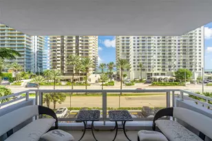 5700 Collins Ave, Miami Beach, FL 33140 - Photo 7