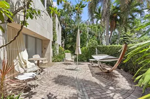 2500 Mercedes Dr, Fort Lauderdale, FL 33316 - Photo 45