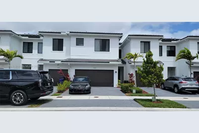 10847 SW 232nd Ter, Homestead, FL 33032 - Photo 1