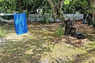 846 NW 114th St, Miami, FL 33168 - Photo 9