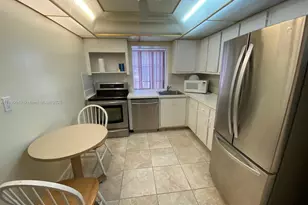 800 Parkview Dr, Hallandale Beach, FL 33009 - Photo 5