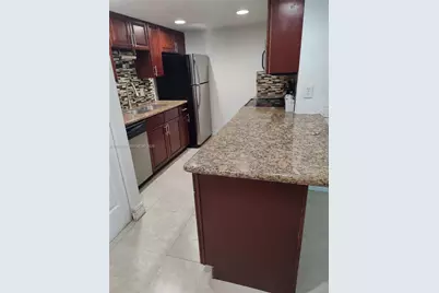 616 Executive Center Dr #107, West Palm Beach, FL 33401 - Photo 15