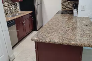 616 Executive Center Dr, West Palm Beach, FL 33401 - Photo 15