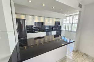 18051 Biscayne Blvd, Aventura, FL 33160 - Photo 1