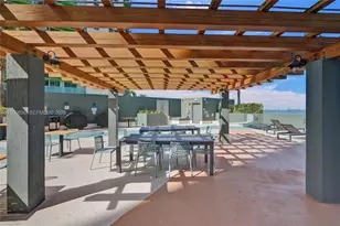 1750 N Bayshore Dr, Miami, FL 33132 - Photo 19