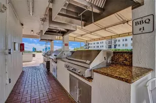 1201 S Ocean Dr, Hollywood, FL 33019 - Photo 47