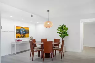 1201 S Ocean Dr, Hollywood, FL 33019 - Photo 19