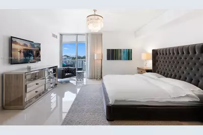 3737 Collins Ave #S-503, Miami Beach, FL 33140 - Photo 9