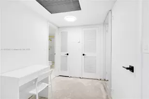 2030 S Ocean Dr, Hallandale Beach, FL 33009 - Photo 17