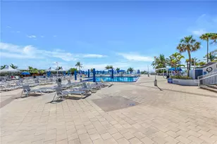 2030 S Ocean Dr, Hallandale Beach, FL 33009 - Photo 27